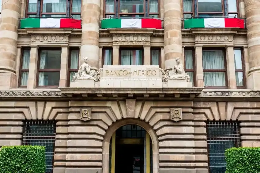 ЦБ Мексики видит в стейблкоинах угрозу для финансовой системы
