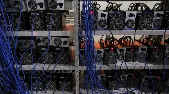 В Дагестане ликвидировали подпольную ферму по добыче криптовалюты